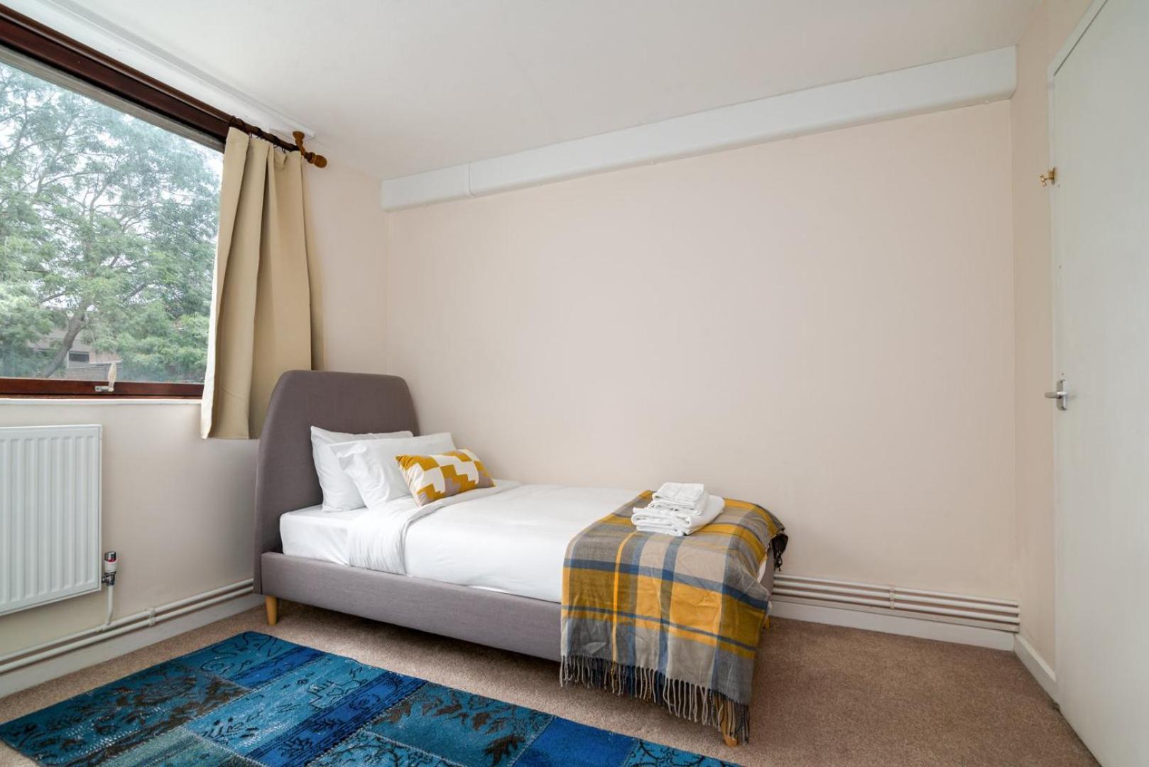 Guestready - Lovely Ground Floor Duplex With Patio In Southbank Apartment Лондон Екстериор снимка